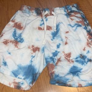 Large tie die shorts